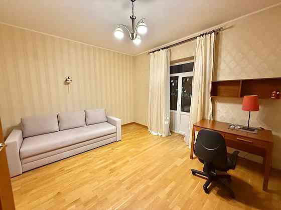 Оренда 2 кімнатної квартири вул. Франка161 біля Уку Львов