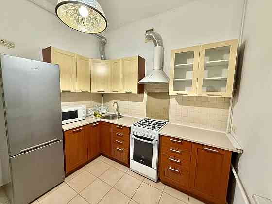 Оренда 2 кімнатної квартири вул. Франка161 біля Уку Львов