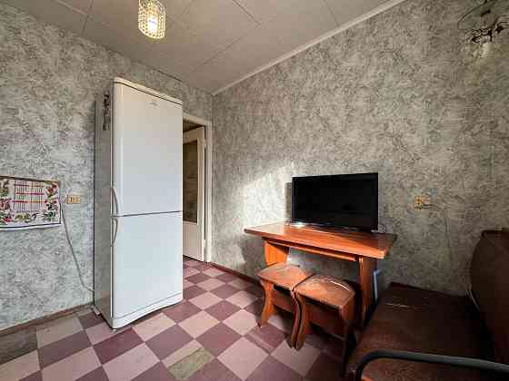 Снимите двухкомнатную квартиру на улице Василя Макухи, район Образцова Дніпро