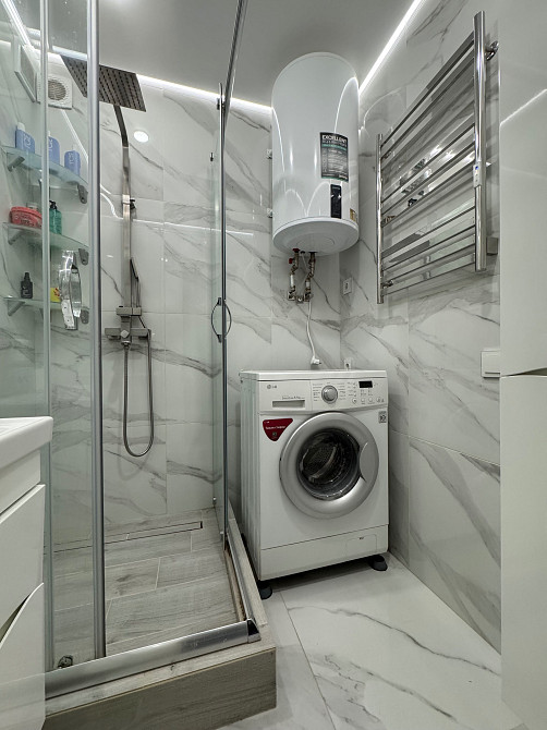 Снимите двухкомнатную квартиру на улице Василя Макухи, район Образцова Дніпро - зображення 5