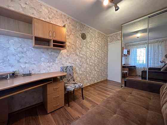 Снимите двухкомнатную квартиру в районе Вавилона, улица Бердянская Дніпро