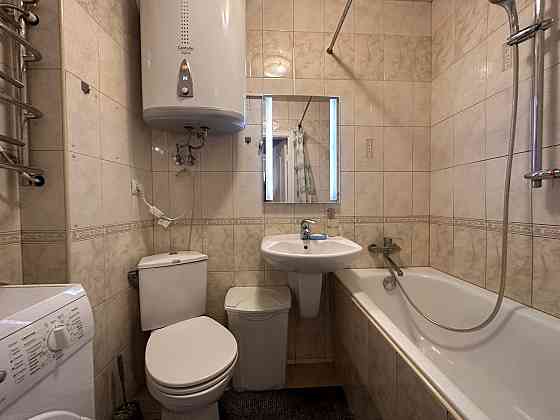 Снимите двухкомнатную квартиру в районе Вавилона, улица Бердянская Дніпро