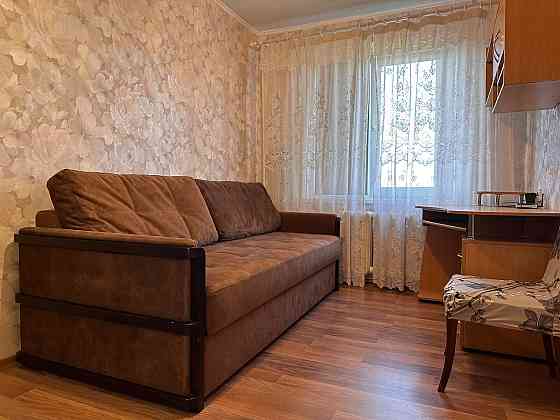 Снимите двухкомнатную квартиру в районе Вавилона, улица Бердянская Дніпро