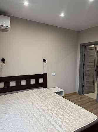 Світла 1-кімнатна квартира 40 м² біля метро Славутич — новий ремонт Київ