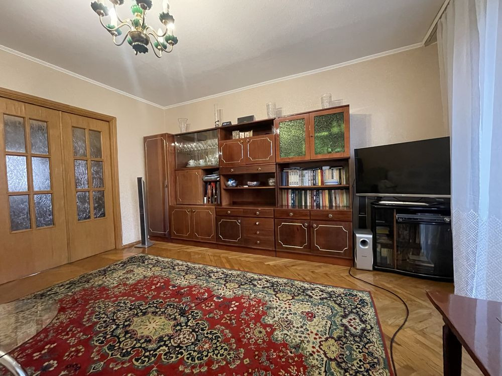 4 комнаты. 86 метров. Кирпичный дом. Утепленный Фасад. Инвертер. Киев - изображение 4