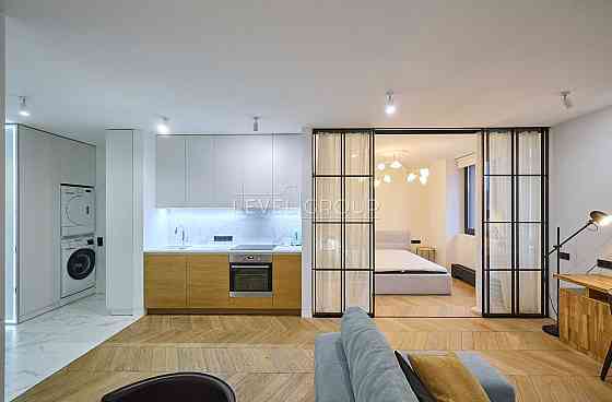 1 кімнатна, ЖК "Нью Йорк", Горького 74, 4 поверх, центр Київ