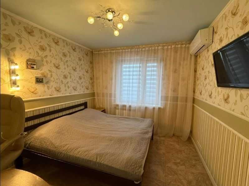 3 кім 69 м2 кухня 10 м2 багатоповерхівка район ПОКРОВСЬКОГО (КОМУНАР) Дніпро - зображення 2