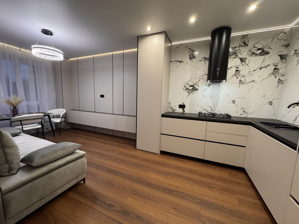 Евро 3х ком квартира , кухня 20м2, жк Новы Метры Центр, Ирпень Ірпінь - зображення 3