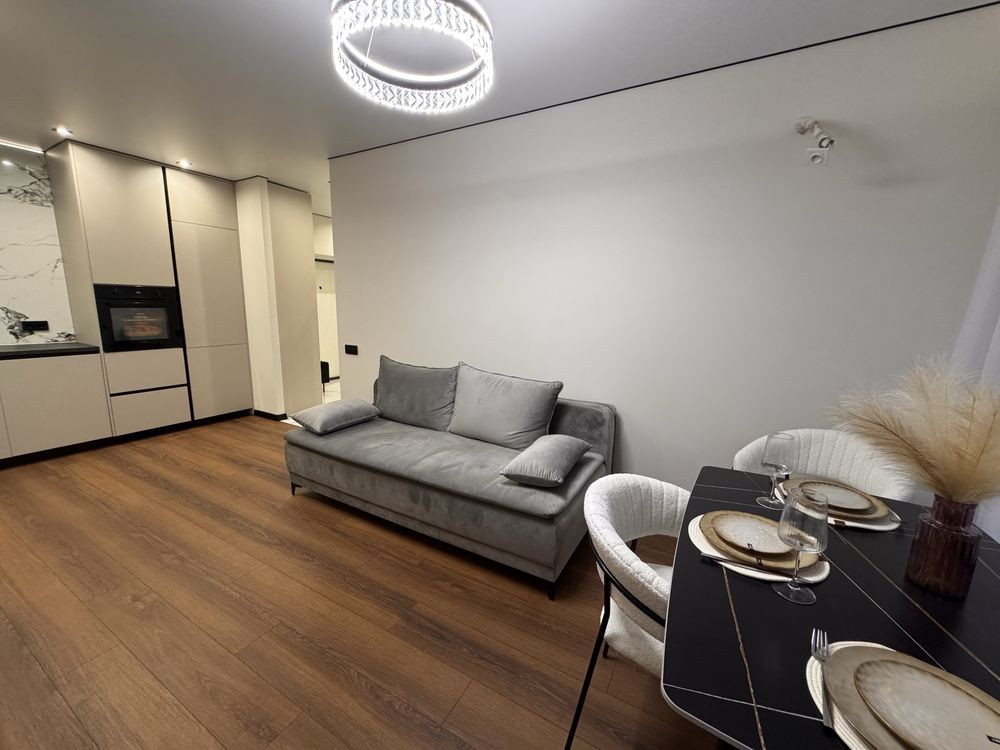 Евро 3х ком квартира , кухня 20м2, жк Новы Метры Центр, Ирпень Ірпінь - зображення 4