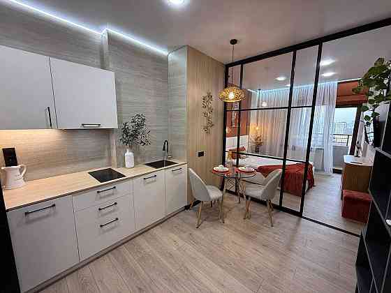 Лучшая студия с дизайн ремонтом и балконом Акрополь парк Победы море Одеса