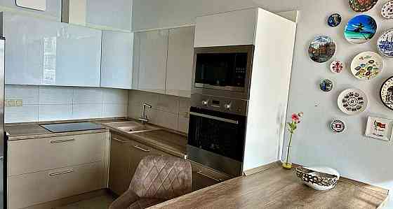 Оренда 2к квартири Оболонь 50м2 Володимира Івасюка Генератор Київ