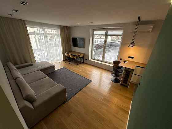 Оренда 2-кім. квартири 67 м.кв., в. Пасічна Львов