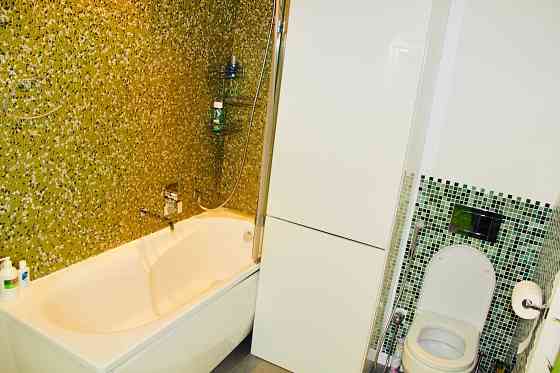 Ексклюзивна двокімнатна квартира після ремонту,зі своїм гаражем. Запоріжжя