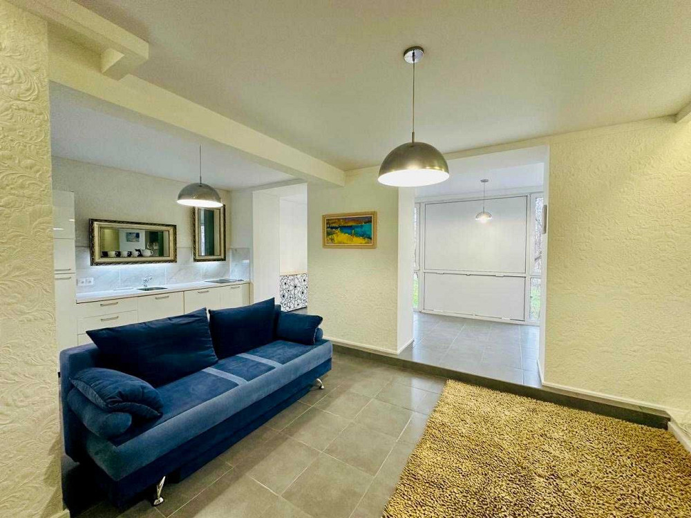 Ексклюзивна двокімнатна квартира після ремонту,зі своїм гаражем. Запоріжжя - зображення 1