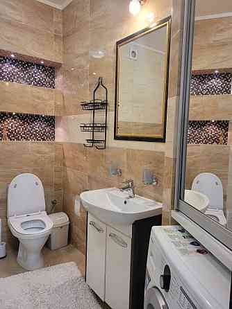 Оренда 1 км.кв.Нац.Гвардії (міст.Паркове),поряд Центр,парк,озеро,є все Івано-Франківськ