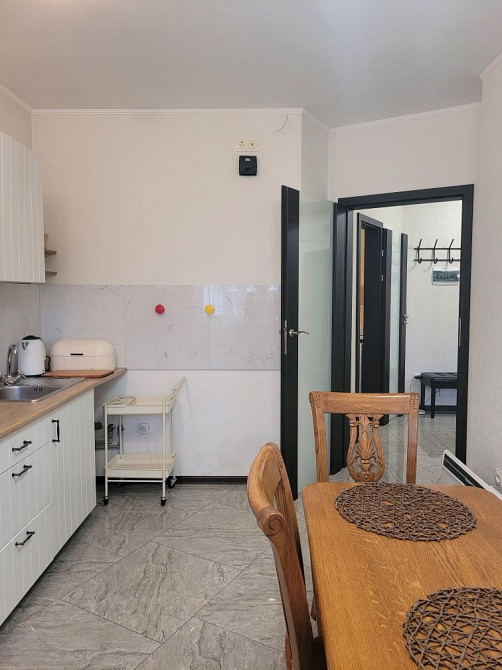 Оренда 1 км.кв.Нац.Гвардії (міст.Паркове),поряд Центр,парк,озеро,є все Івано-Франківськ - зображення 3