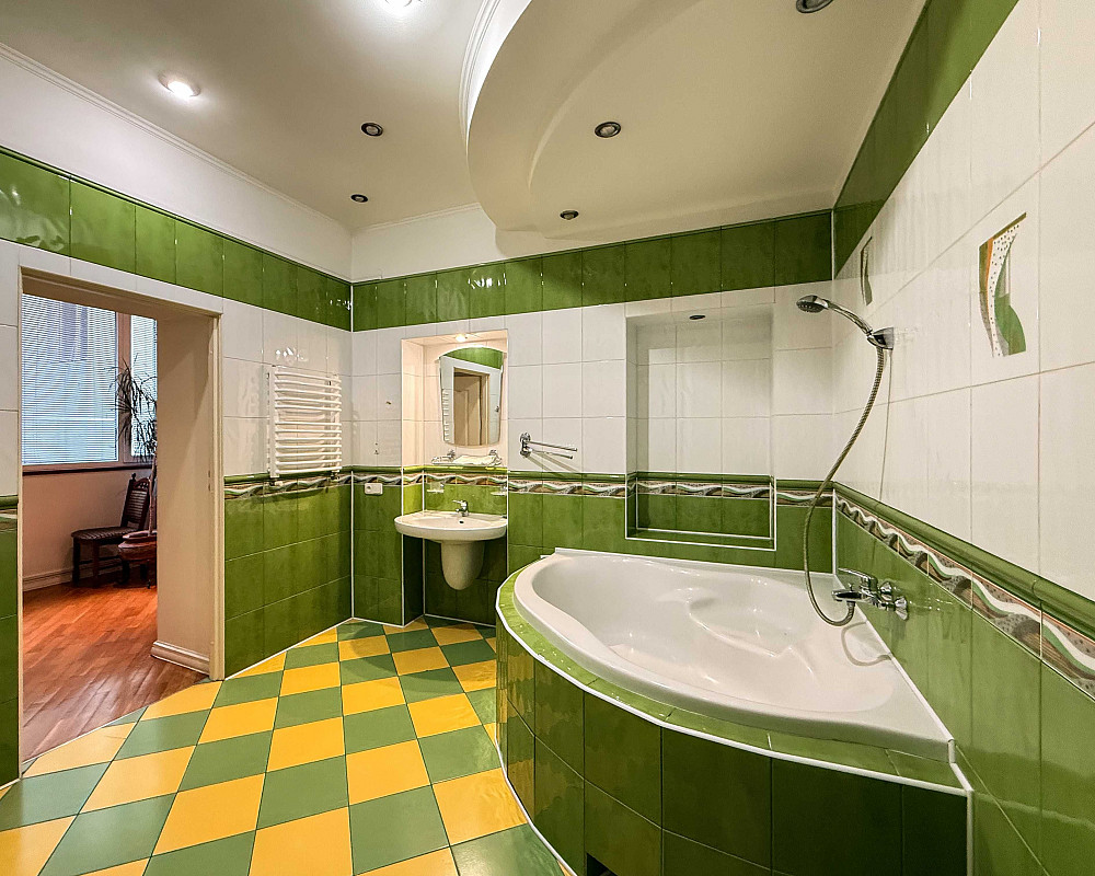 Оренда найкращої квартири в центрі Львова біля парку Ів.Франка Львов - изображение 6