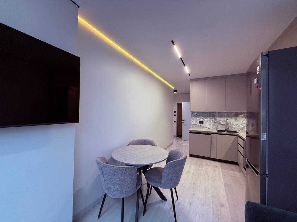 Простора 2 кімнатна квартира біля центрального парку,є все необхідне ! Ірпінь - зображення 1