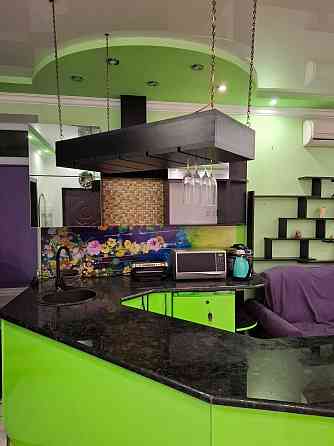 Оренда  1 кімнатної  квартири З ДЖАКУЗІ Київ