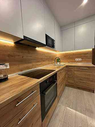 Є ГЕНЕРАТОР оренда 2-кім 68 м2 в ЖК Світло Парк, Столичне шосе, 3 Київ