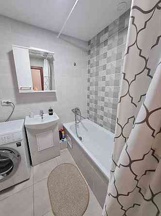 Здам 1кімнатну квартиру п. Ясинуватський 11, ЖК The Lakes,м.Деміївська Київ