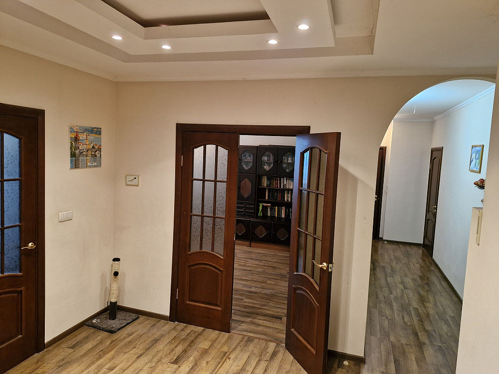 3х кімнатна квартира + парко місце. Оренда. Київ - зображення 1