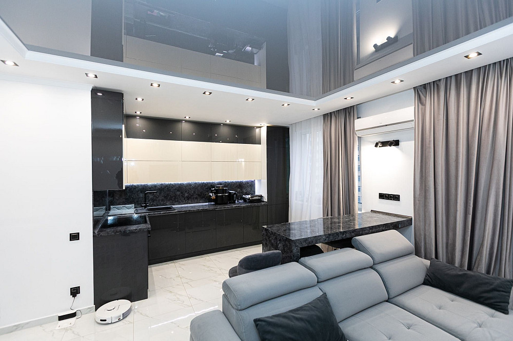 Продаж 1 кімнатної квартири 46 Перлина 43 кв м Ремонт Меблі Техніка Лиманка - зображення 1