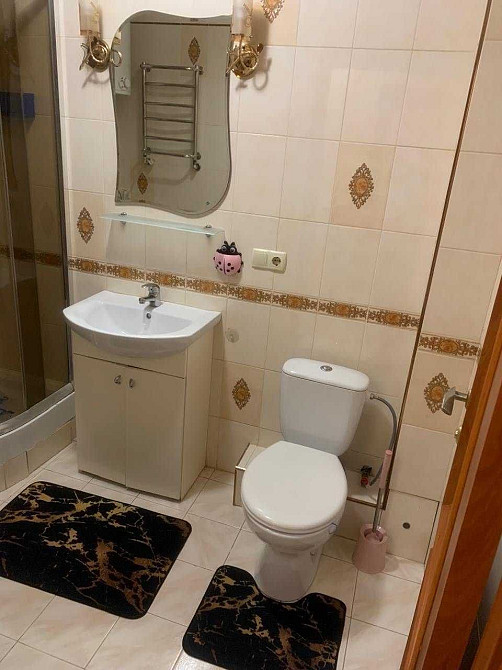 Продам квартиру в ЖК Радужный, кирпичный газовый дом, 1-й этаж Лиманка - зображення 2