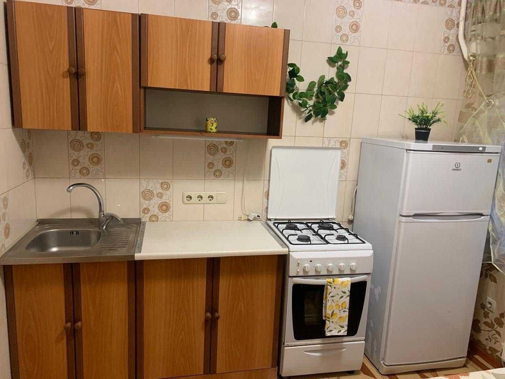 Продам квартиру в ЖК Радужный, кирпичный газовый дом, 1-й этаж Лиманка - зображення 4