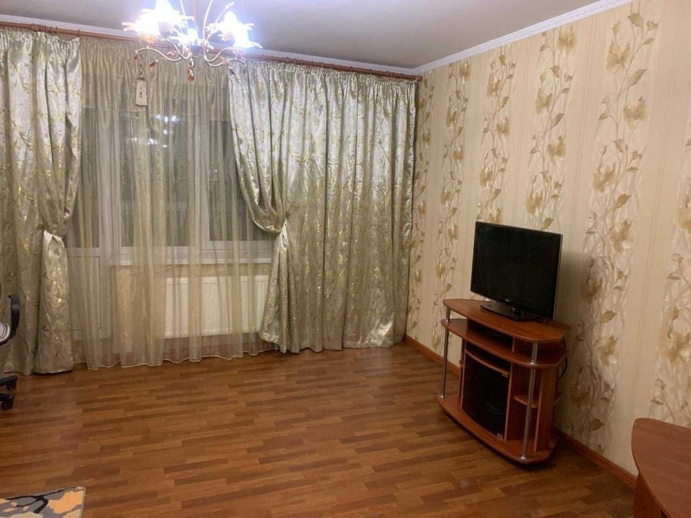 Продам квартиру в ЖК Радужный, кирпичный газовый дом, 1-й этаж Лиманка - зображення 1