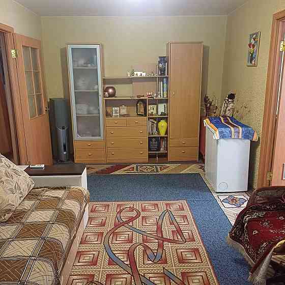 Продаж 2к квартири центр Жаботинського Інтурист Україна Запоріжжя