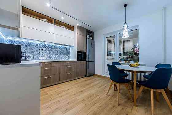 Затишна 3-кімнатна квартира з якісним ремонтом Петра Григоренка 1-А Київ