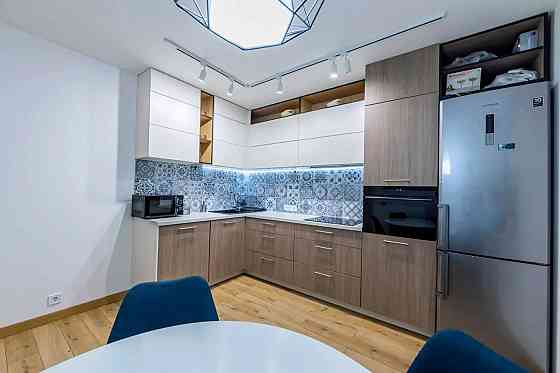 Затишна 3-кімнатна квартира з якісним ремонтом Петра Григоренка 1-А Київ