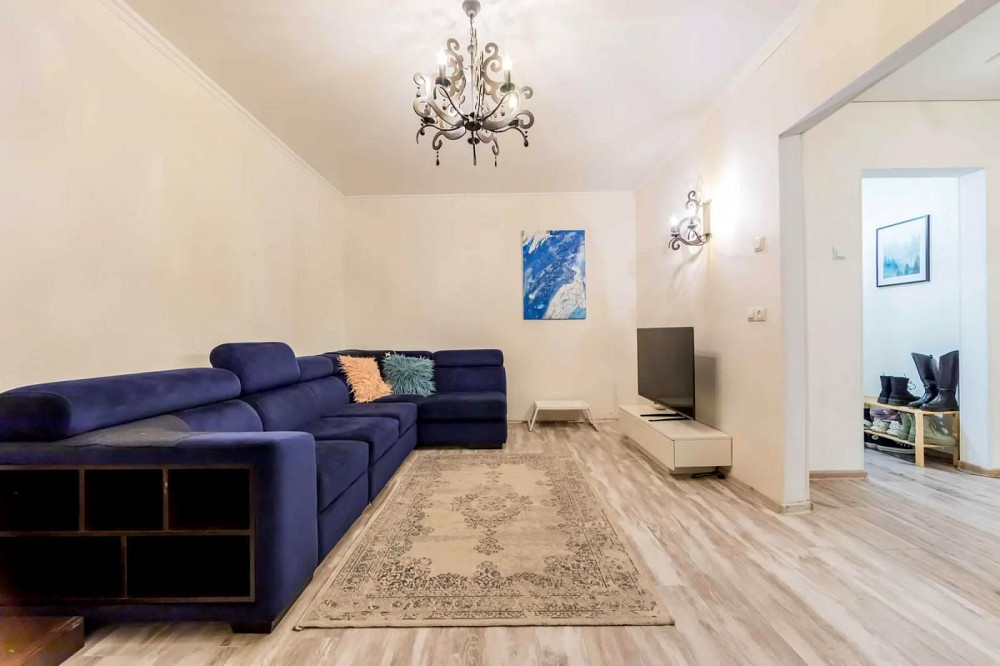 Затишна 3-кімнатна квартира з якісним ремонтом Петра Григоренка 1-А Київ - зображення 8