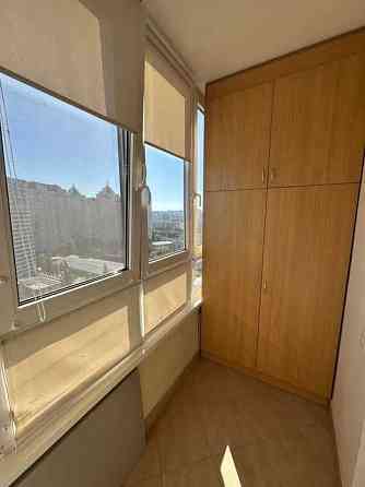 Простора 2-кімнатна квартира вул. Ованеса Туманяна 3 Київ