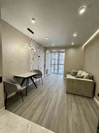 Суперова квартира в центрі Вишневого, без комісії Вишневе