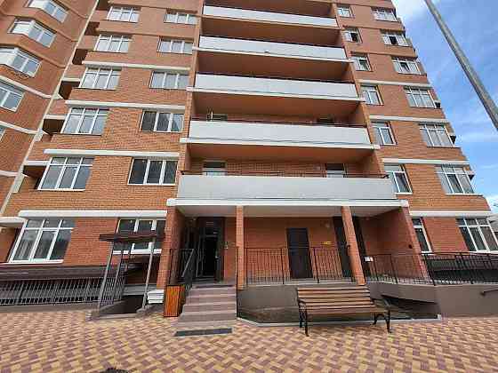 1 ком квартира первый взнос 10000у.е и  36месяцев по 600у.е. Одесса