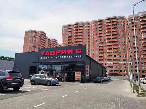 1 ком квартира первый взнос 10000у.е и  36месяцев по 600у.е. Одесса