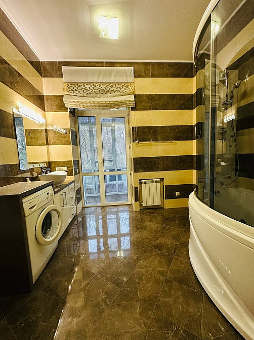 3 Кімнатна квартира Київ - зображення 3