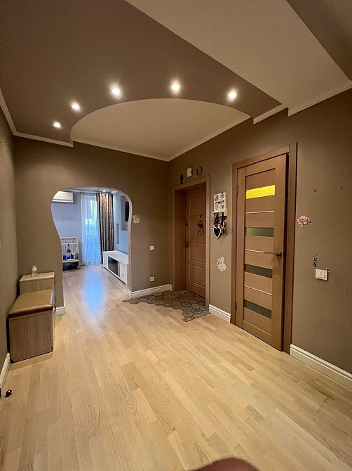 2 кімнатна квартира в крутому комплексі місто в місті Святопетрівське (Києво-Свят.р-н) - зображення 2