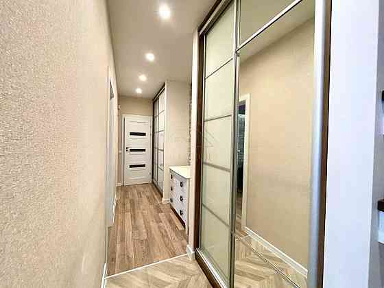 Продається вишукана 2к з євроремонтом та міським озером на подвір'ї! Івано-Франківськ