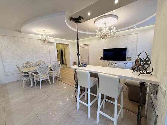 Продаю уютную премиальную 3-ку ул Набережная Миколаїв