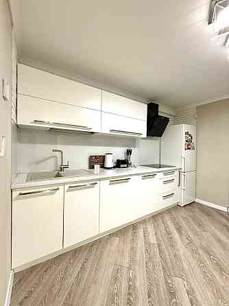 41610 продаж 3 кімнатної квартири  р-н Південно Захід Хмельницкий