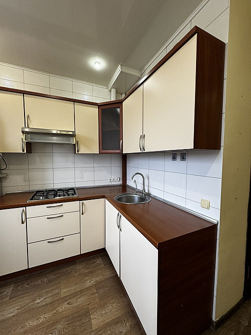 Продаж 2к повнометражної квартири центр проспект Сталеварів Запоріжжя - зображення 2