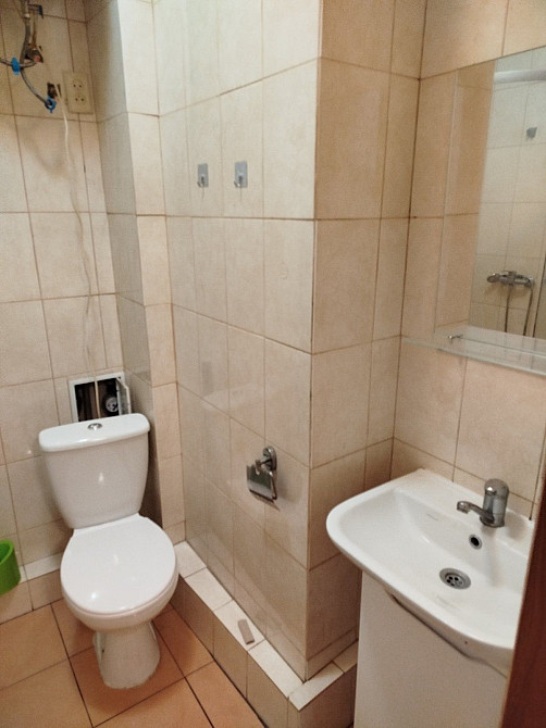 Студія для ОДНОГО Швидк трамвай міська електричка Борщагівка Київ - зображення 5