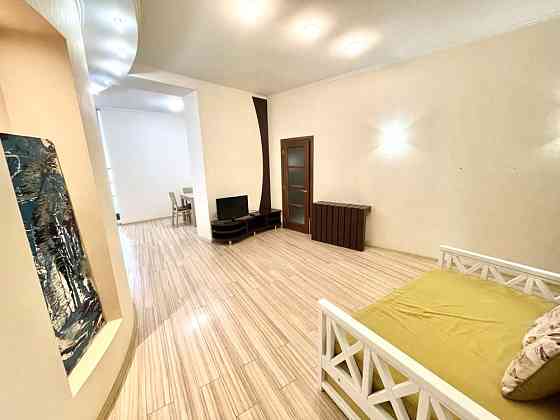 2 комн кв с видом на море, 100 км м, Аркадия, Гагаринское плато Одеса