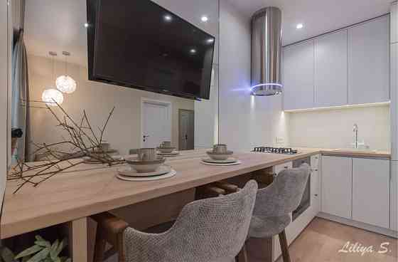 Дизайнерський ремонт ! Перша оренда , Уютний Квартал Sofiivska Borshchahivka