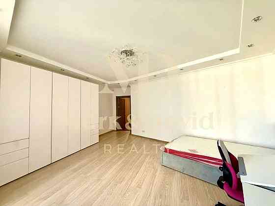 ЖК Сонячна Брама 106м2 Голосіївський р-н метро ВДНХ Kyiv