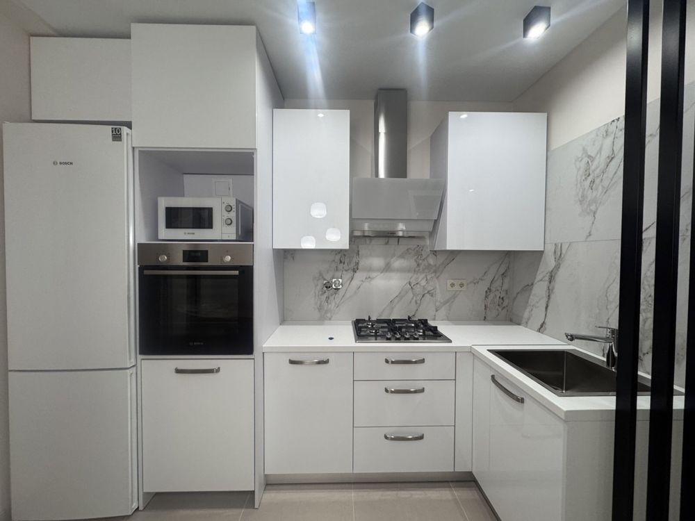 Оренда 2 кімнатна неподалік озера Івано-Франківськ - зображення 1