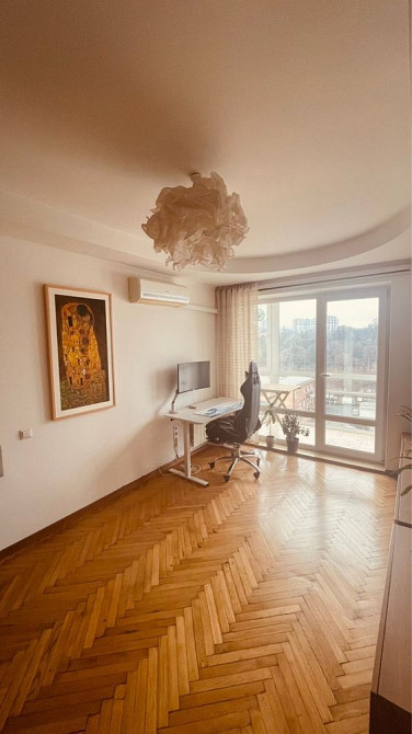 Палац  Україна Либідська Малевича 111 2 кім Kyiv - photo 1